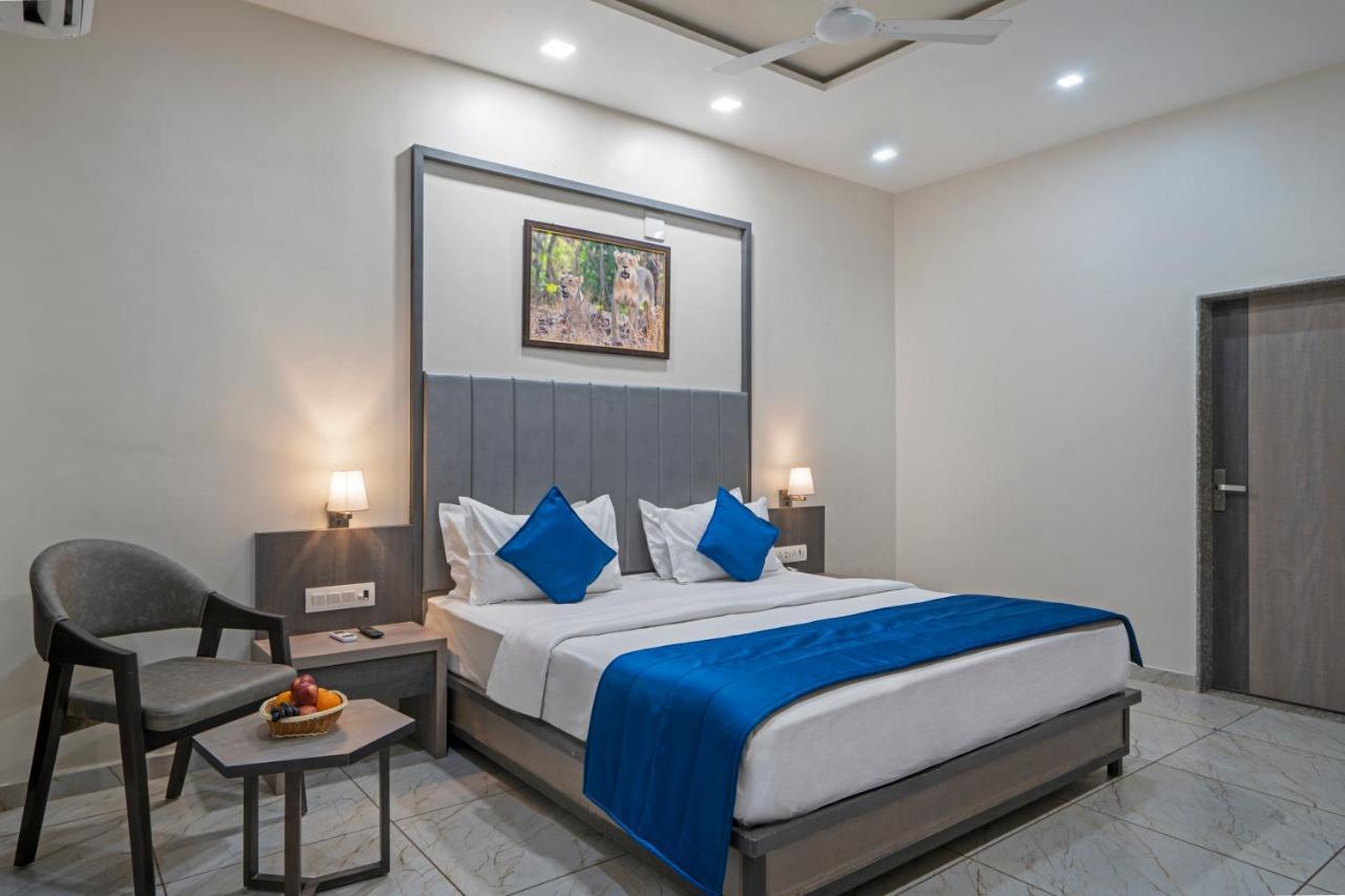 Sterling Gir Hotel Talala Exterior photo