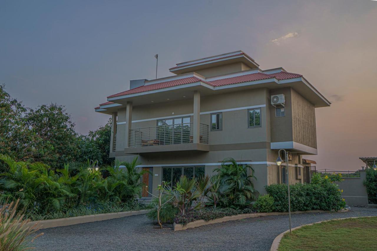 Sterling Gir Hotel Talala Exterior photo