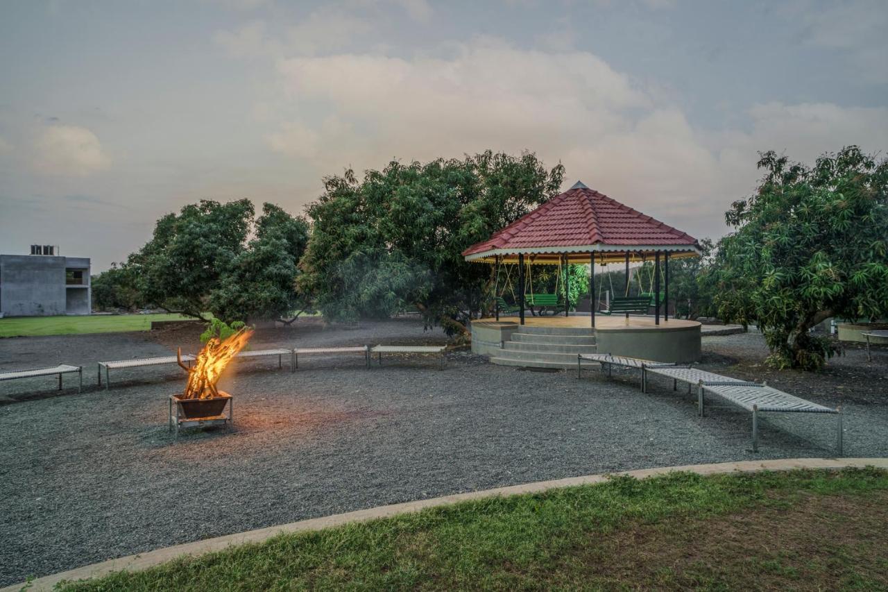 Sterling Gir Hotel Talala Exterior photo