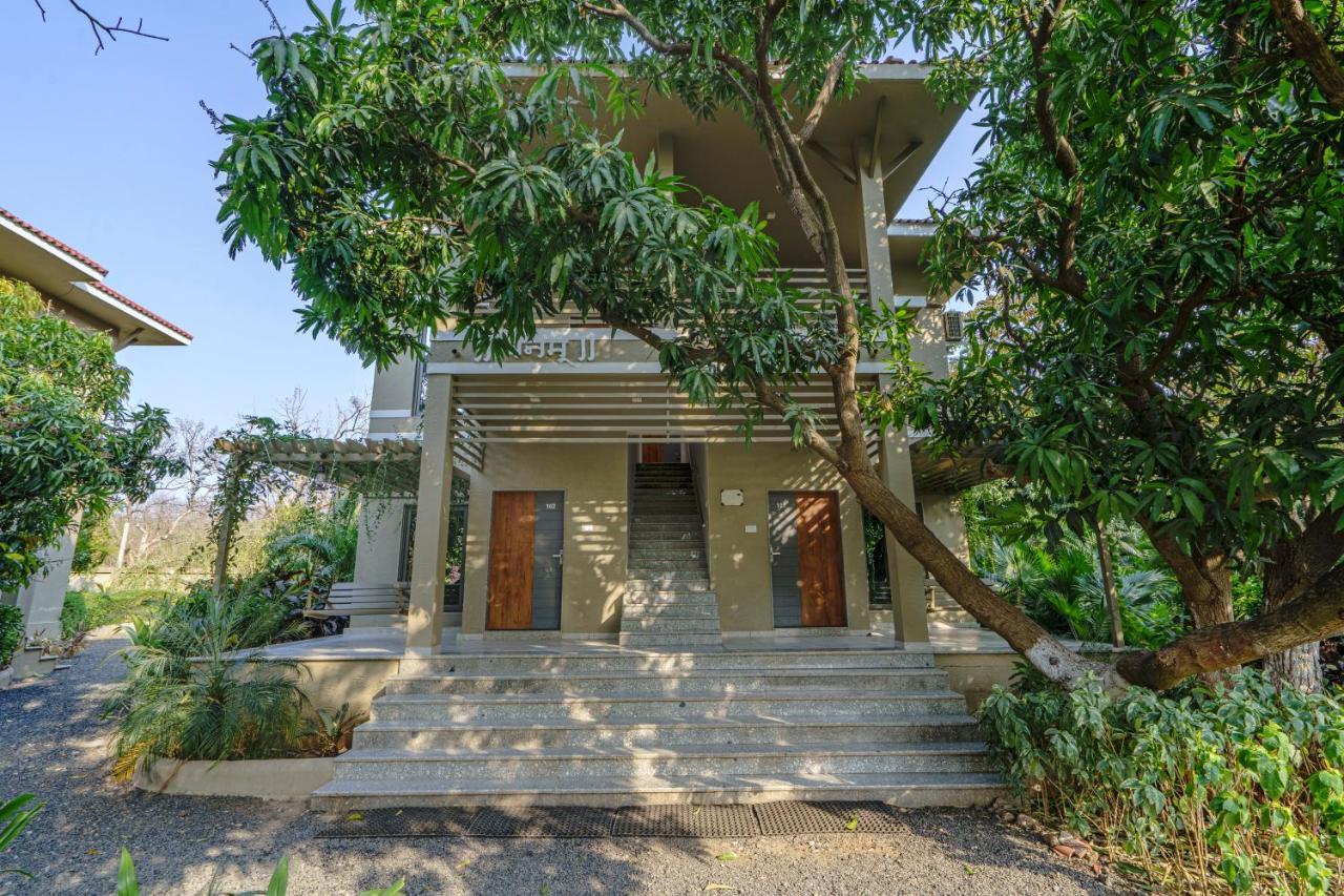 Sterling Gir Hotel Talala Exterior photo